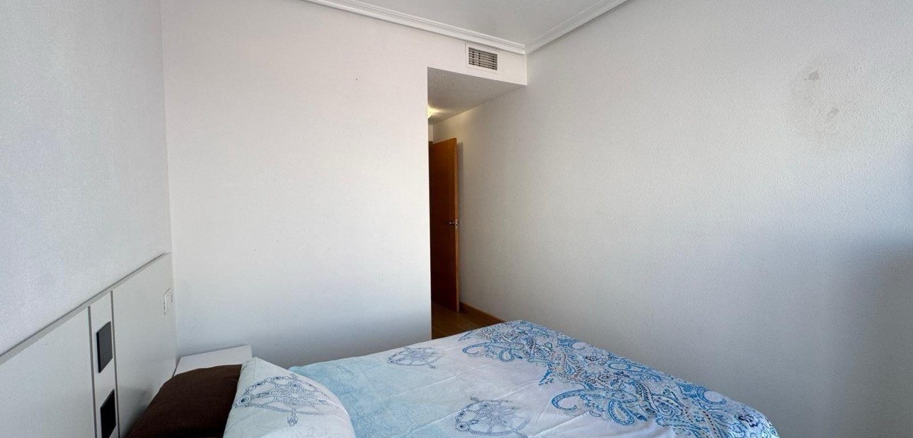 Sale - Apartment / flat -
Torrevieja - torrevieja