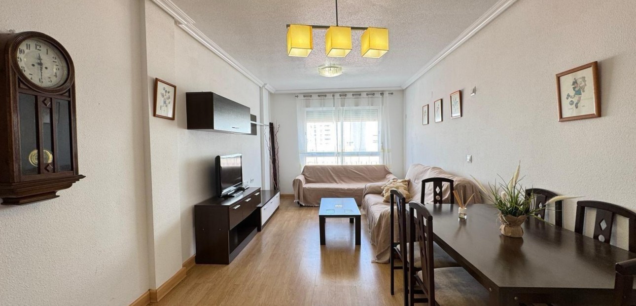 Sale - Apartment / flat -
Torrevieja - torrevieja