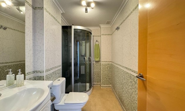 Sale - Apartment / flat -
Torrevieja - torrevieja
