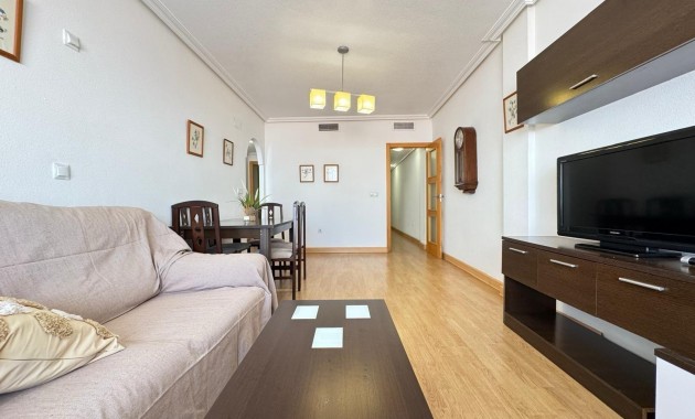 Sale - Apartment / flat -
Torrevieja - torrevieja