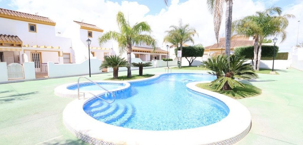 Venta - Duplex -
Pilar de la Horadada - Torre de la Horadada