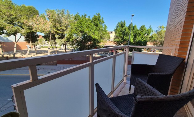Sale - Apartment / flat -
Los Montesinos - Pueblo 8