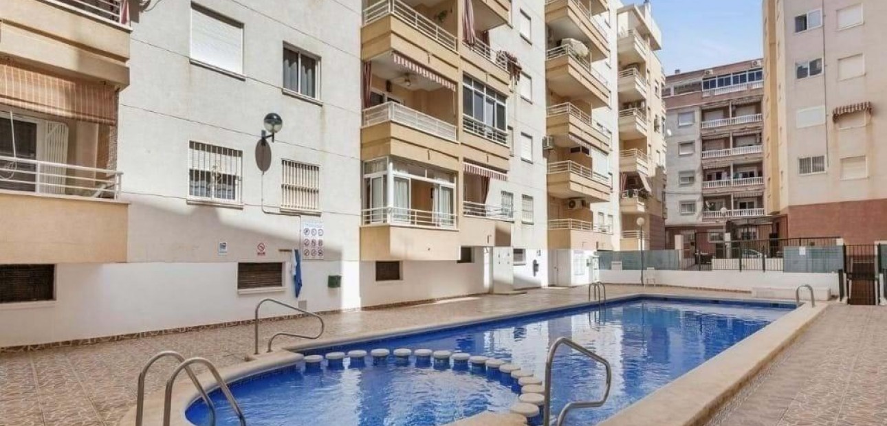 Venta - Apartamento / piso -
Torrevieja - torrevieja