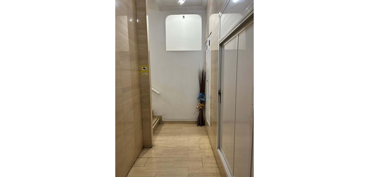 Venta - Apartamento / piso -
Torrevieja - torrevieja