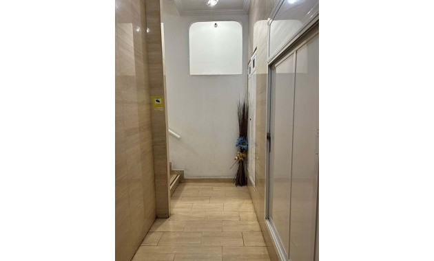 Venta - Apartamento / piso -
Torrevieja - torrevieja