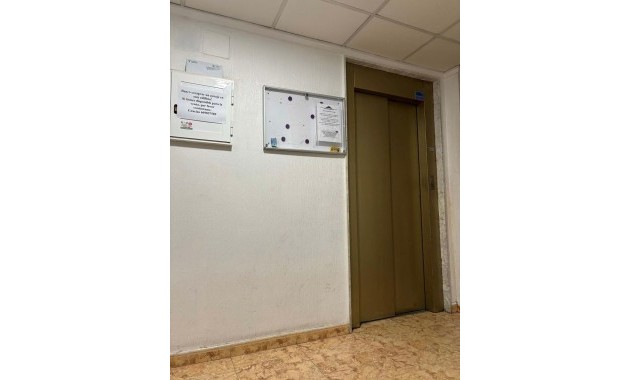 Venta - Apartamento / piso -
Torrevieja - torrevieja