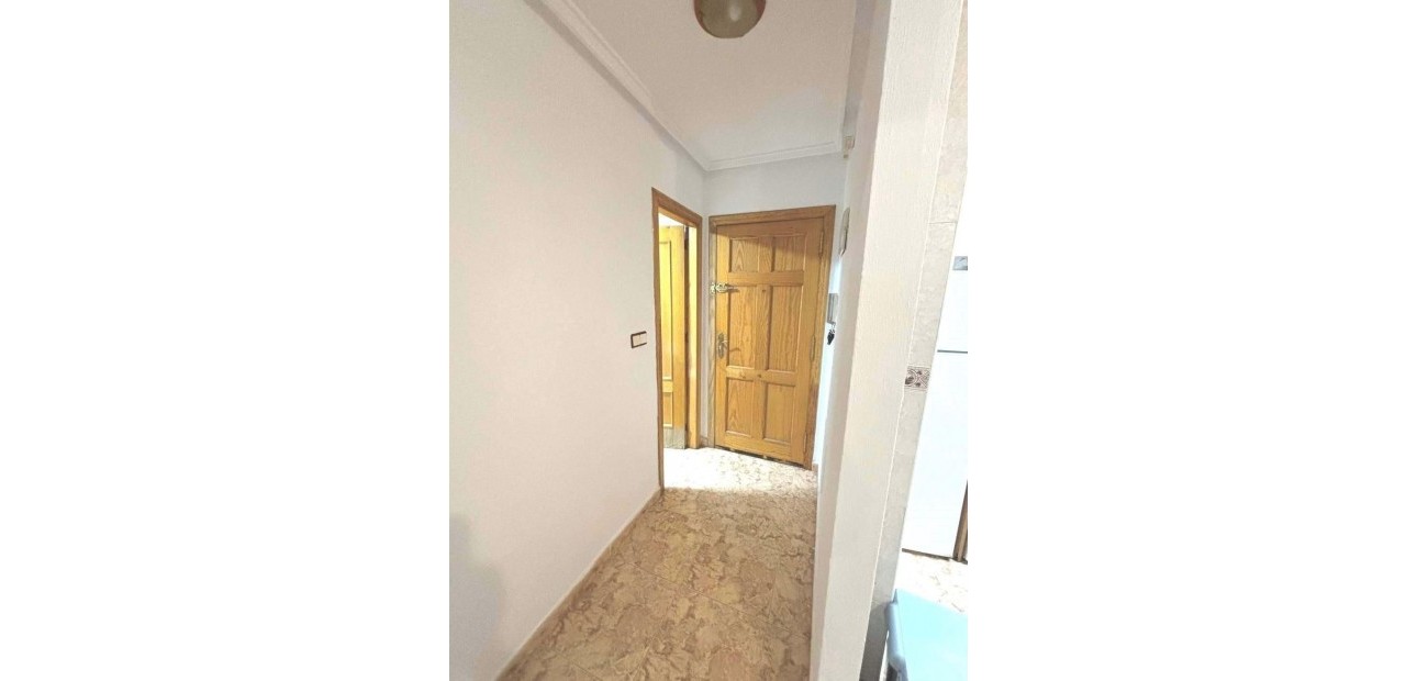 Venta - Apartamento / piso -
Torrevieja - torrevieja