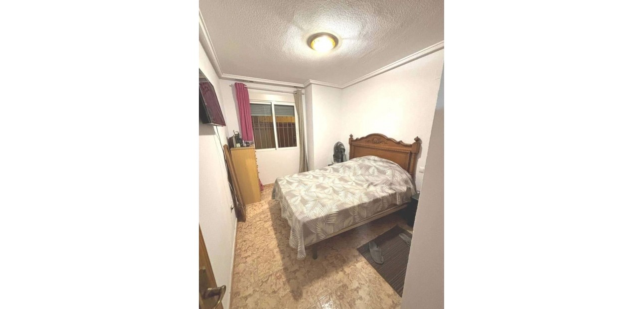 Venta - Apartamento / piso -
Torrevieja - torrevieja