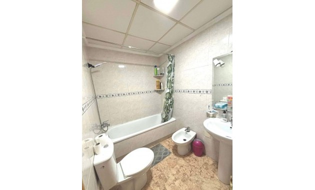 Venta - Apartamento / piso -
Torrevieja - torrevieja