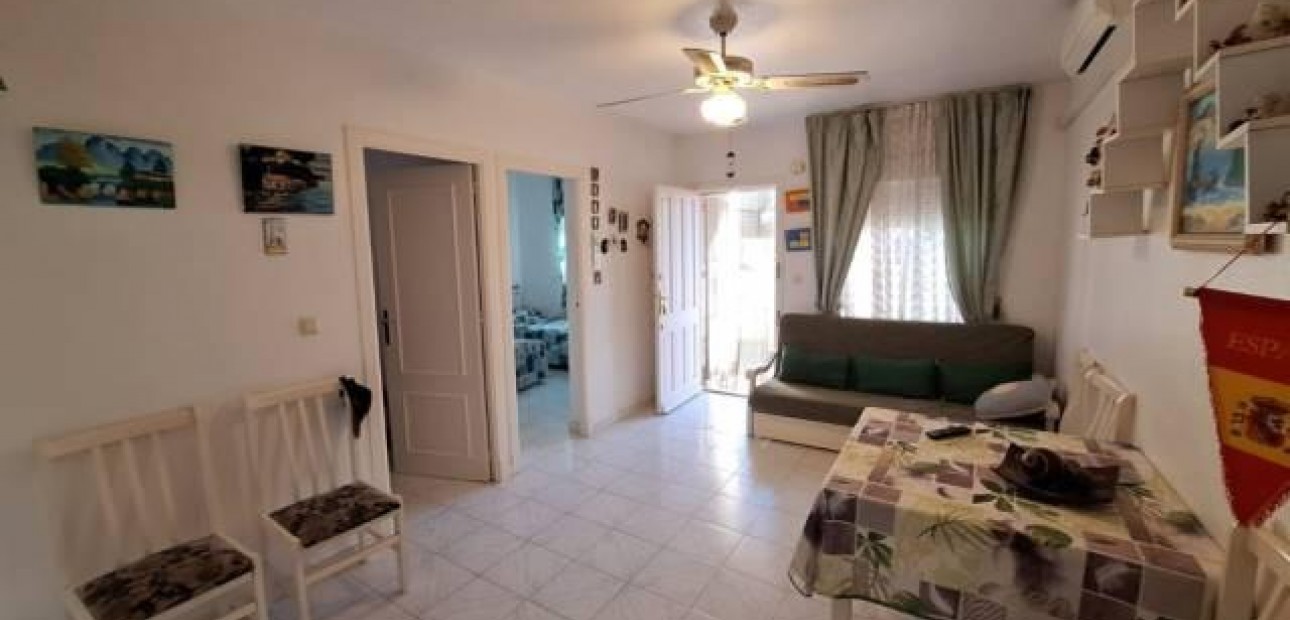 Venta - Bungalow -
Torrevieja - La siesta