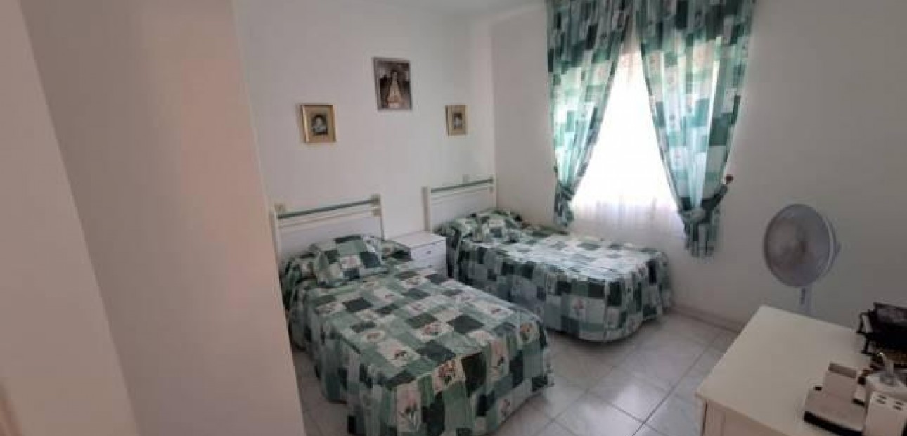 Venta - Bungalow -
Torrevieja - La siesta