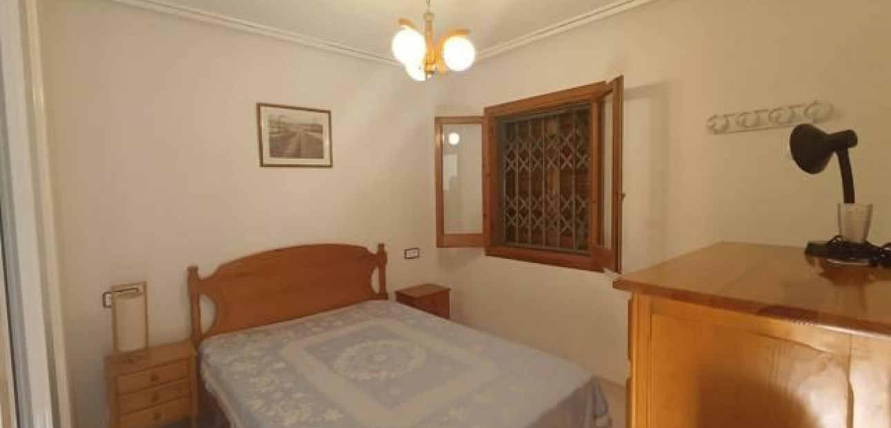 Venta - Apartamento / piso -
Torrevieja - Sector 25