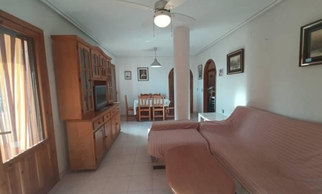 Venta - Apartamento / piso -
Torrevieja - Sector 25