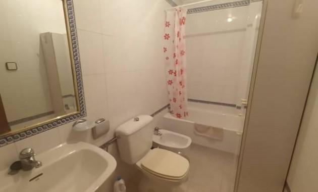 Venta - Apartamento / piso -
Torrevieja - Sector 25