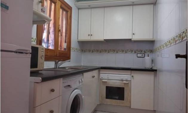 Venta - Apartamento / piso -
Torrevieja - Sector 25
