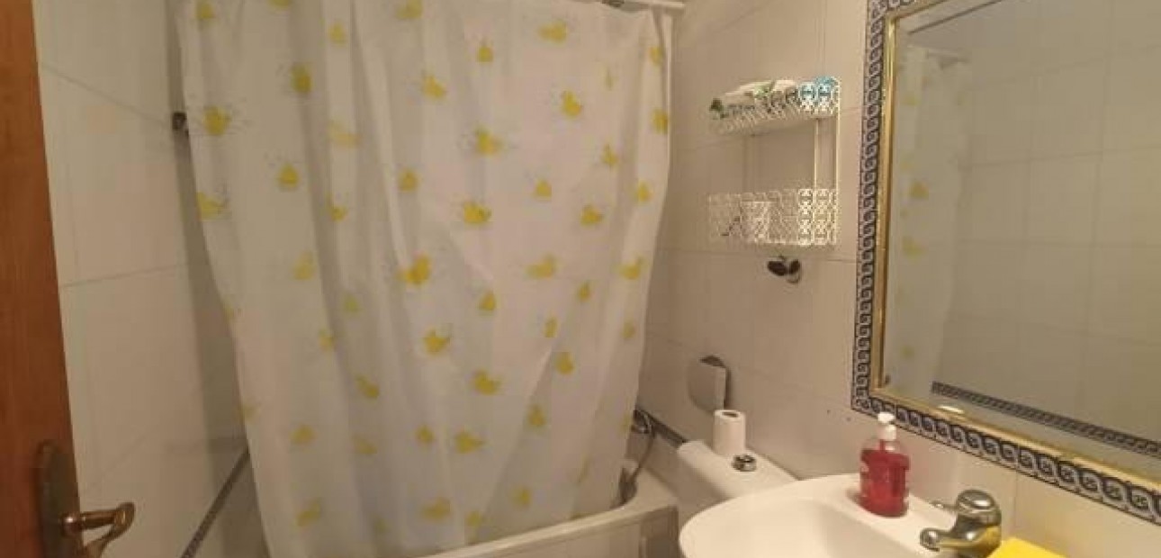 Venta - Apartamento / piso -
Torrevieja - Sector 25