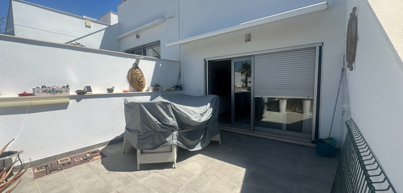 Venta - Apartamento / piso -
Orihuela - Entre Naranjos Vistabella