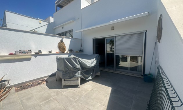 Venta - Apartamento / piso -
Orihuela - Entre Naranjos Vistabella