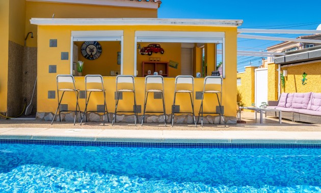 Herverkoop - House -
San Fulgencio - urb.la marina