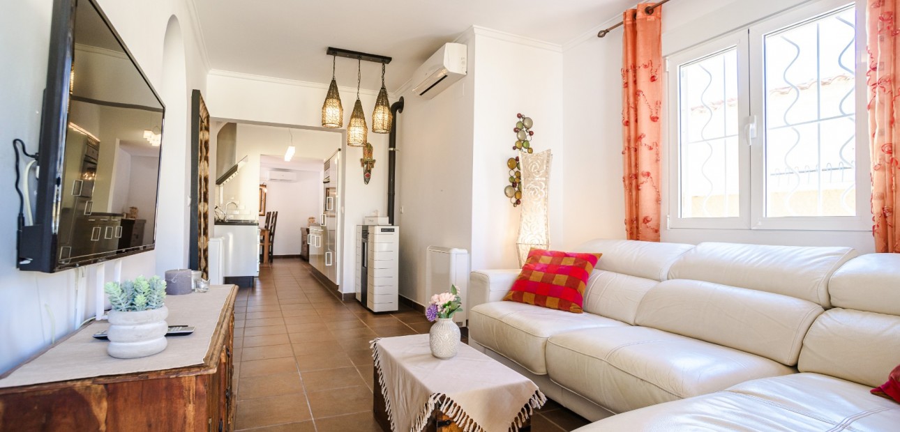 Herverkoop - House -
San Fulgencio - urb.la marina