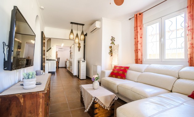 Herverkoop - House -
San Fulgencio - urb.la marina