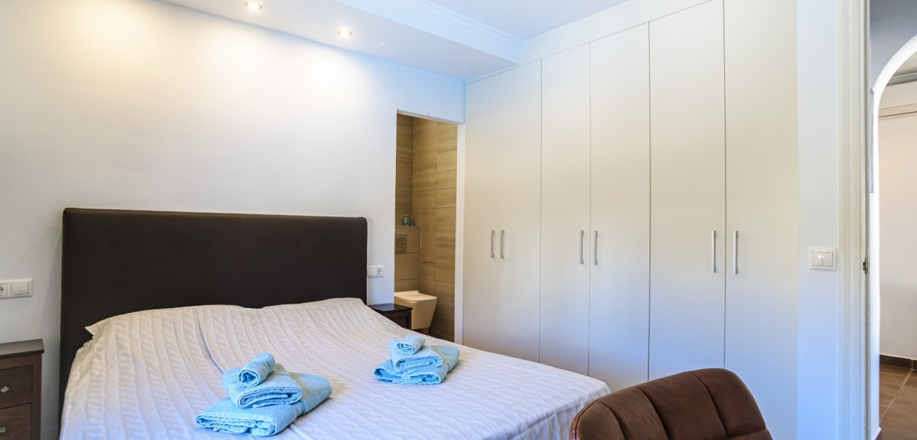 Herverkoop - House -
San Fulgencio - urb.la marina