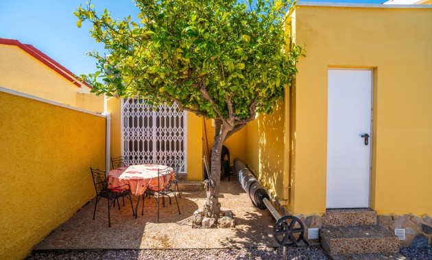 Herverkoop - House -
San Fulgencio - urb.la marina