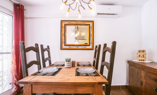 Herverkoop - House -
San Fulgencio - urb.la marina