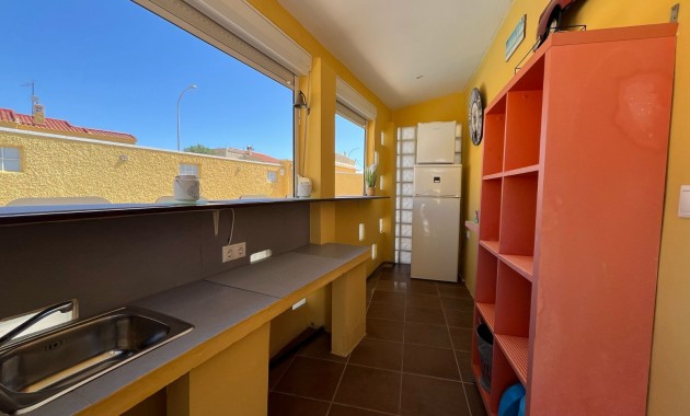 Herverkoop - House -
San Fulgencio - urb.la marina