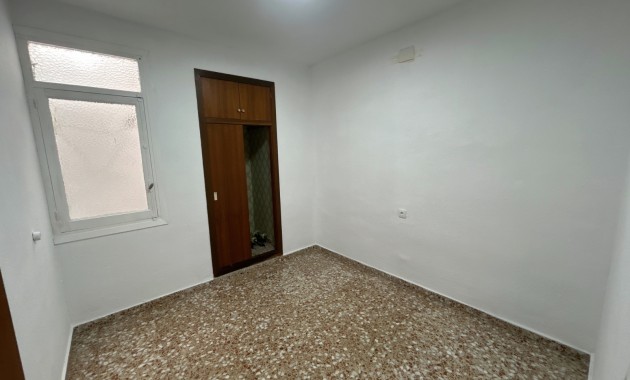 Venta - Apartamento / piso -
Jacarilla