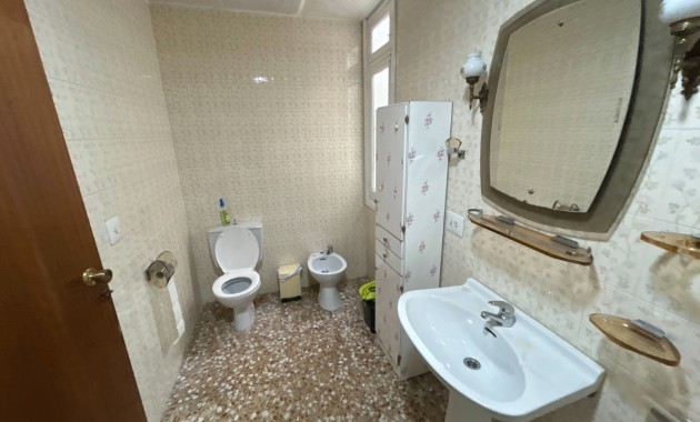 Venta - Apartamento / piso -
Jacarilla
