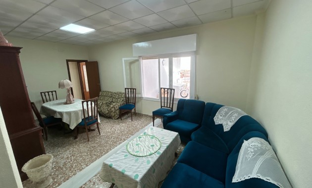 Venta - Apartamento / piso -
Jacarilla
