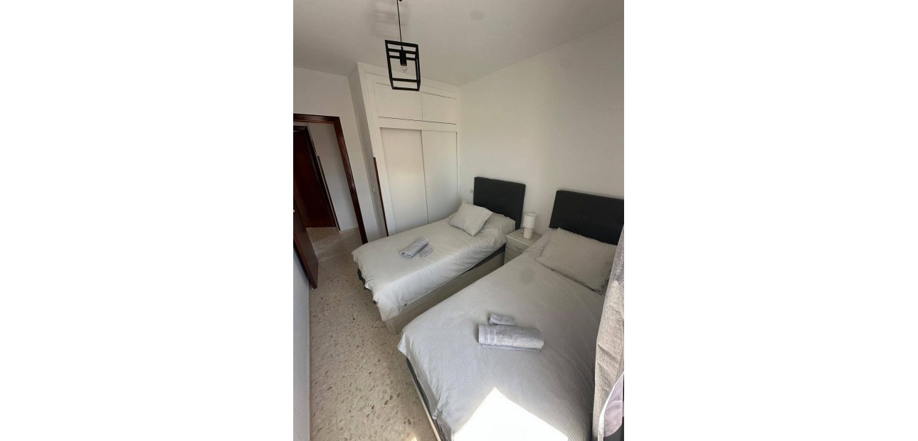 Herverkoop - Appartement / flat -
Santiago de la ribera - San blas