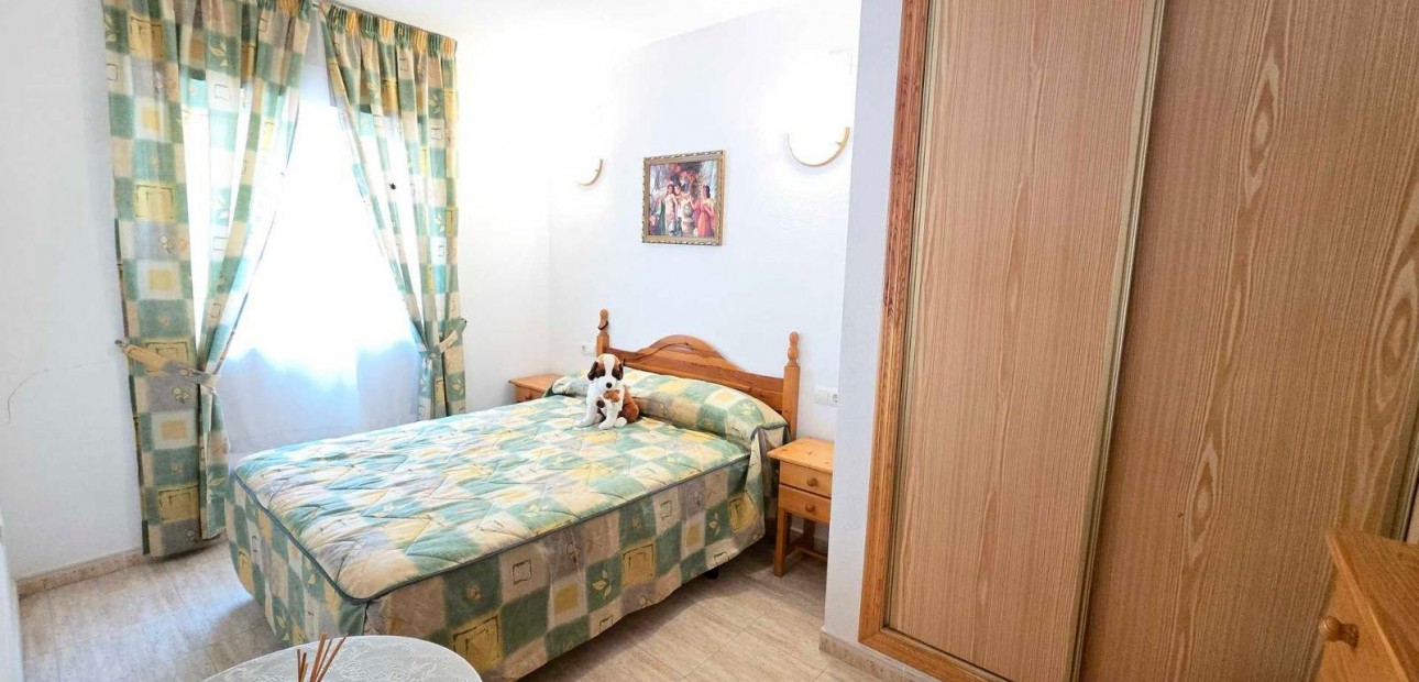 Herverkoop - Appartement / flat -
Torrevieja - Estacion de autobuses