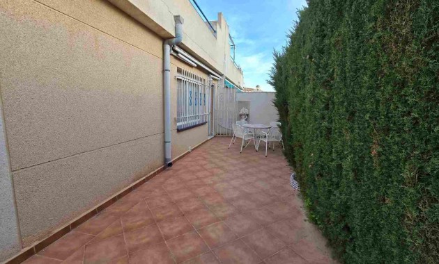 Herverkoop - Appartement / flat -
Torrevieja - Playa de los locos