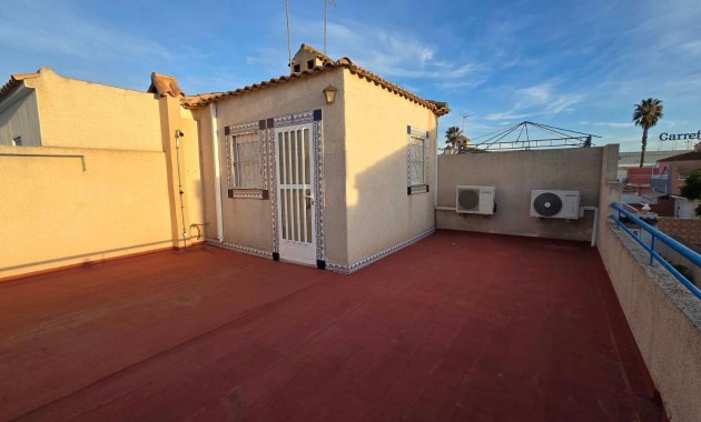 Herverkoop - Appartement / flat -
Torrevieja - Playa de los locos