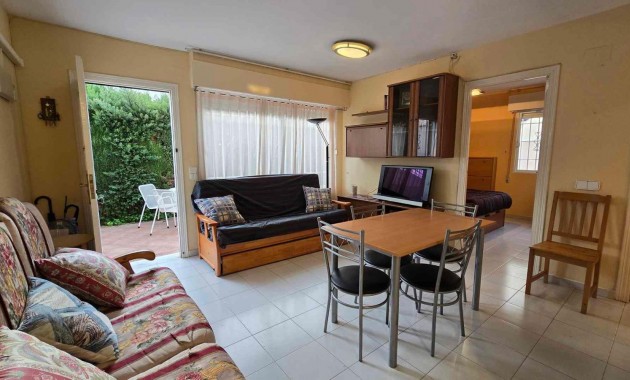 Herverkoop - Appartement / flat -
Torrevieja - Playa de los locos