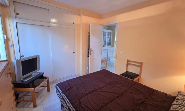 Herverkoop - Appartement / flat -
Torrevieja - Playa de los locos