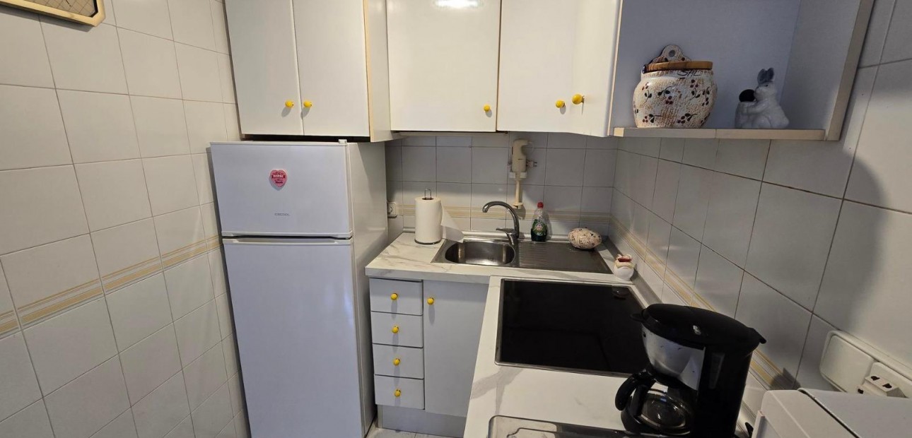 Herverkoop - Appartement / flat -
Torrevieja - Playa de los locos