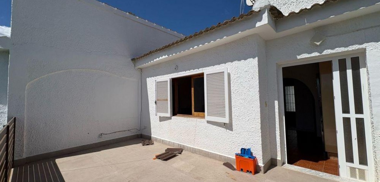 Herverkoop - Villa -
Torrevieja - Los Balcones - Los Altos del Edén
