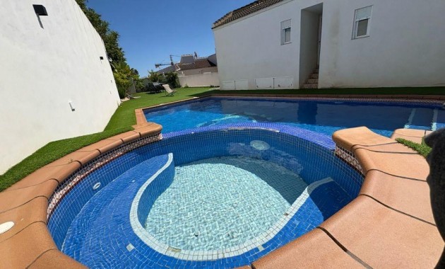 Herverkoop - Villa -
Torrevieja - Los Balcones - Los Altos del Edén