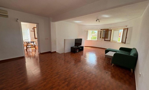 Herverkoop - Villa -
Torrevieja - Los Balcones - Los Altos del Edén
