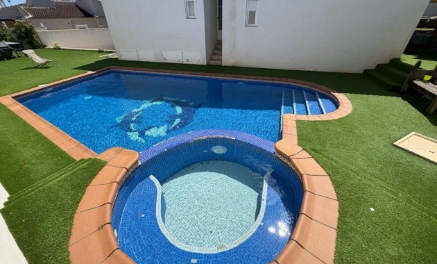 Herverkoop - Villa -
Torrevieja - Los Balcones - Los Altos del Edén