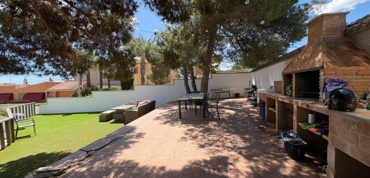 Herverkoop - Villa -
Torrevieja - Los Balcones - Los Altos del Edén