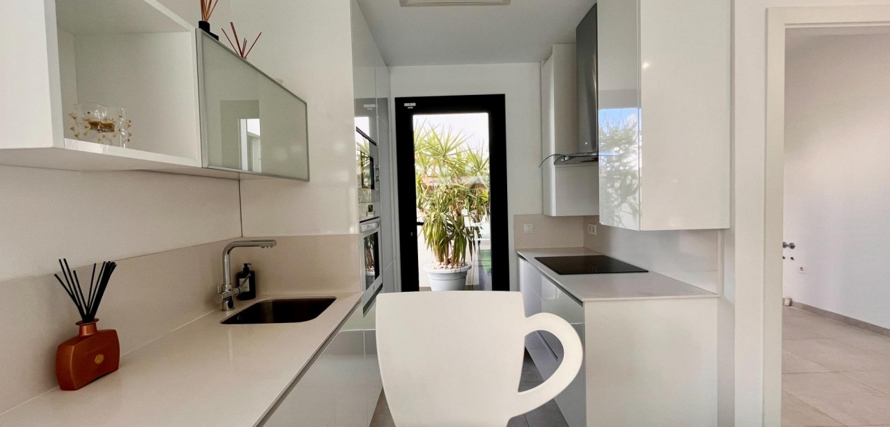 Sale - Terraced house -
Orihuela Costa - Las Filipinas
