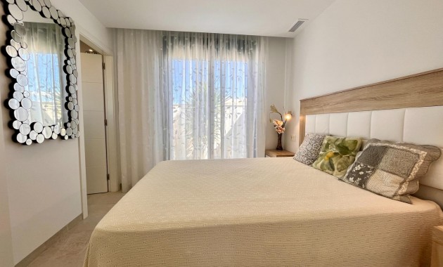 Sale - Terraced house -
Orihuela Costa - Las Filipinas