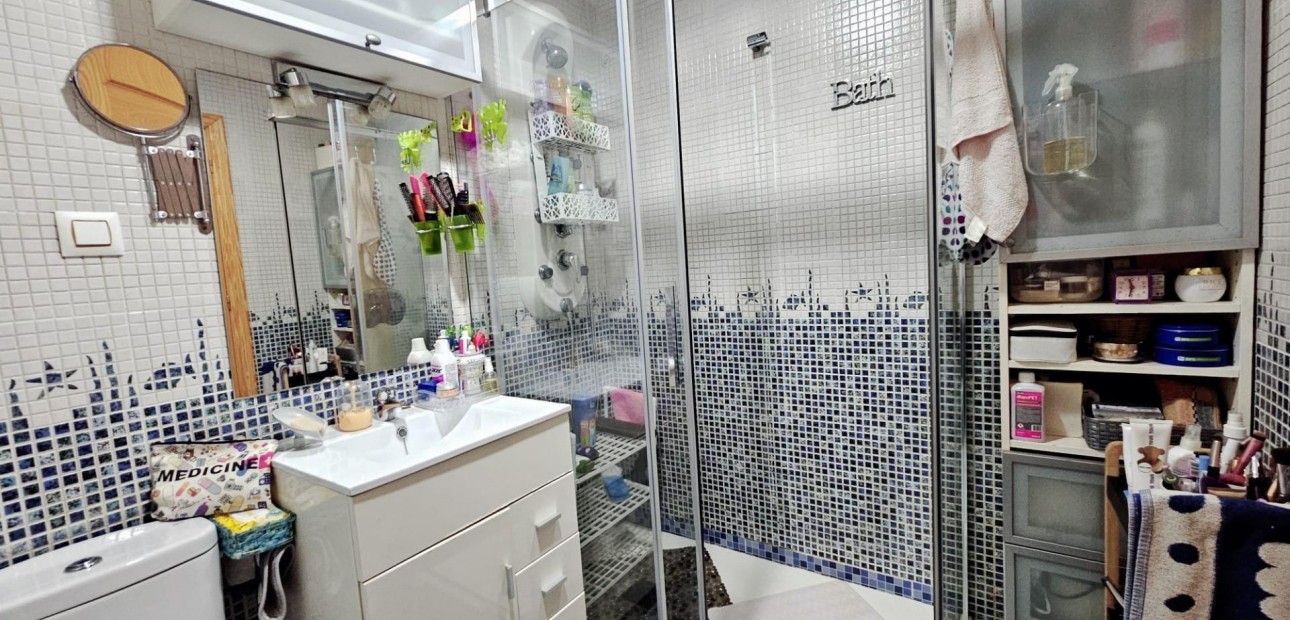 Sale - Bungalow -
Torrevieja - La Siesta - El Salado - Torreta