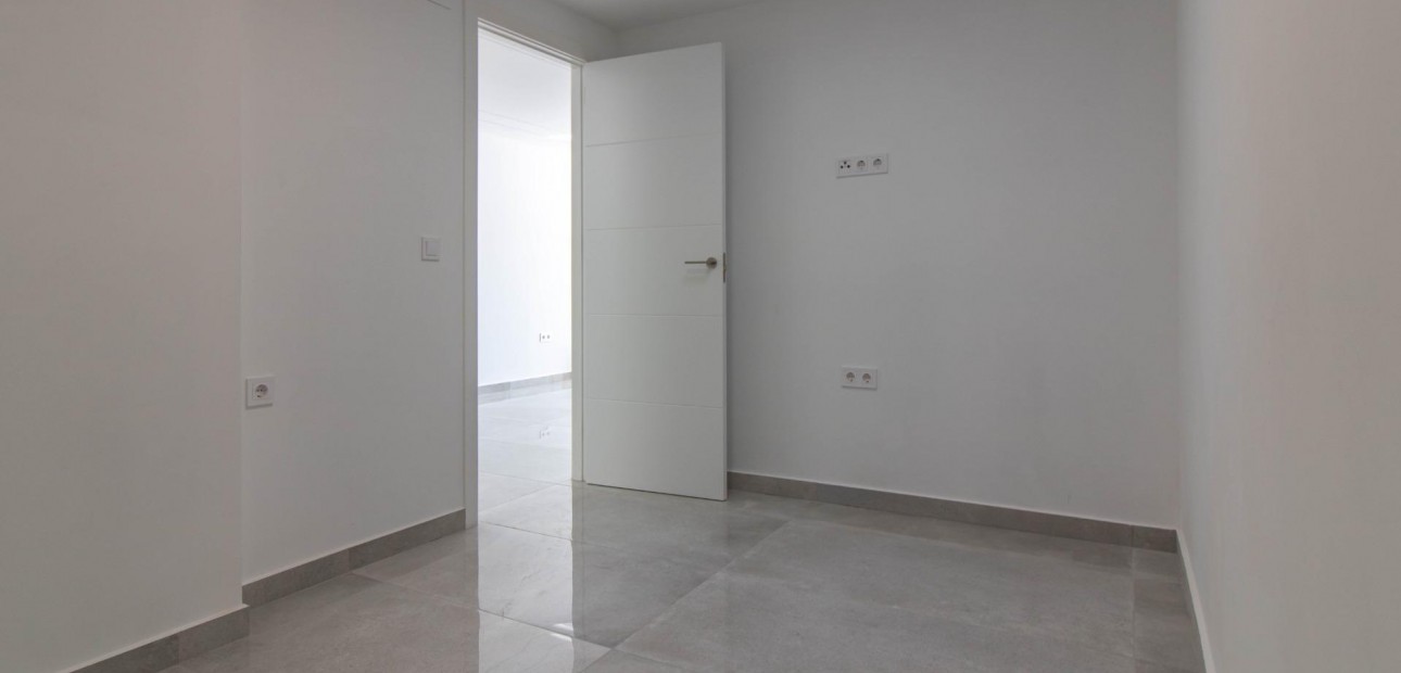 Venta - Terraced house -
Torrevieja - Torreta florida