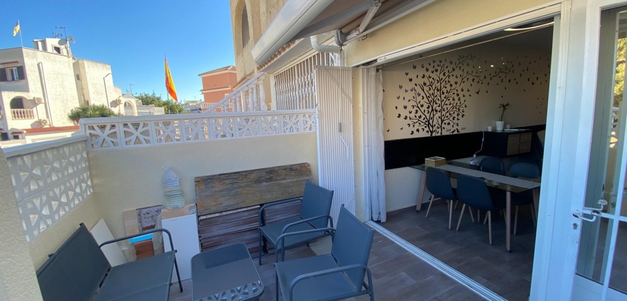 Venta - Bungalow -
Torrevieja - Playa del cura