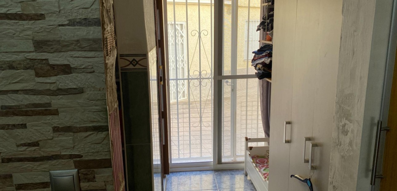 Venta - Bungalow -
Torrevieja - Playa del cura